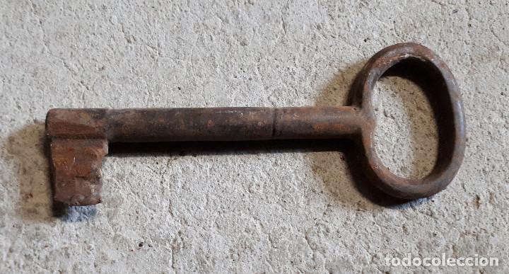 Antig&uuml;edades: Llave de 14,5 cm - Foto 1