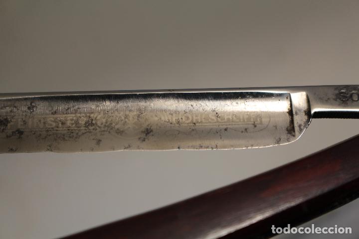 Antig&uuml;edades: navaja de afeitar solingen cachas de madera - Foto 4