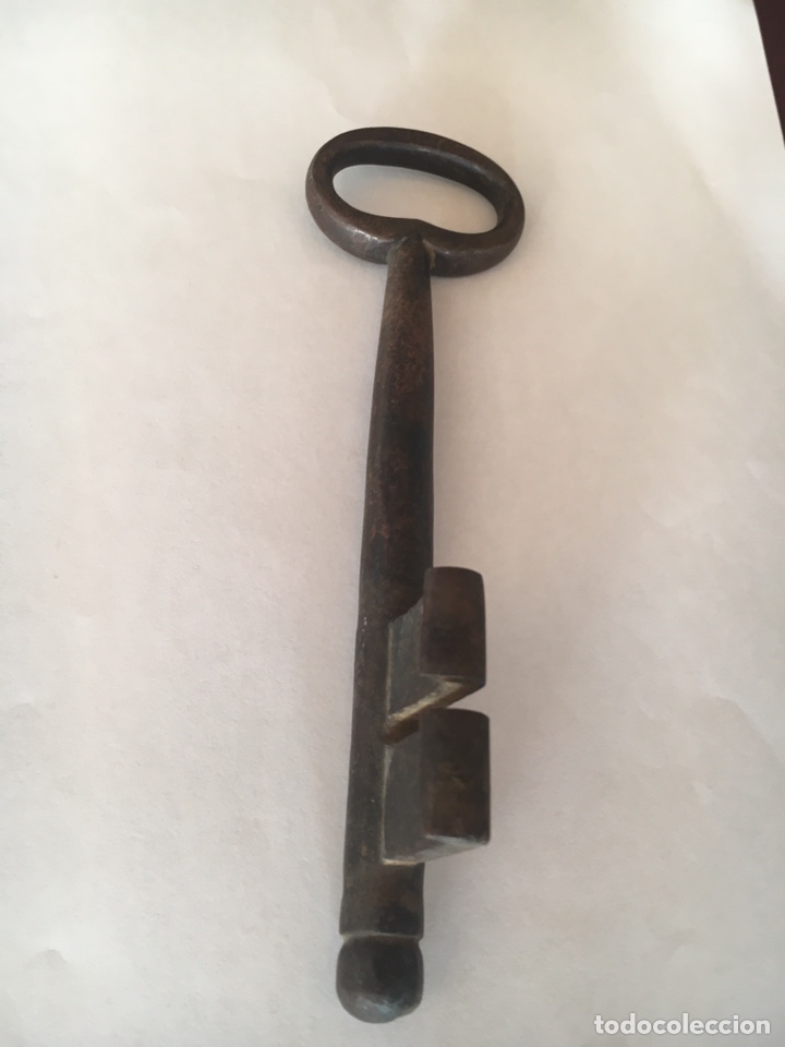 antigua y rara llave grifa - Compra venta en todocoleccion