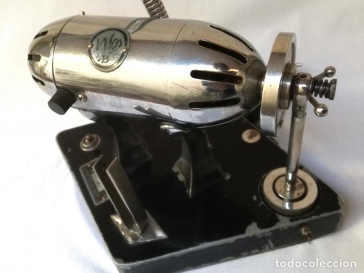 Antigüedades: Máquina para arreglar medias - Foto 7 - 146543954