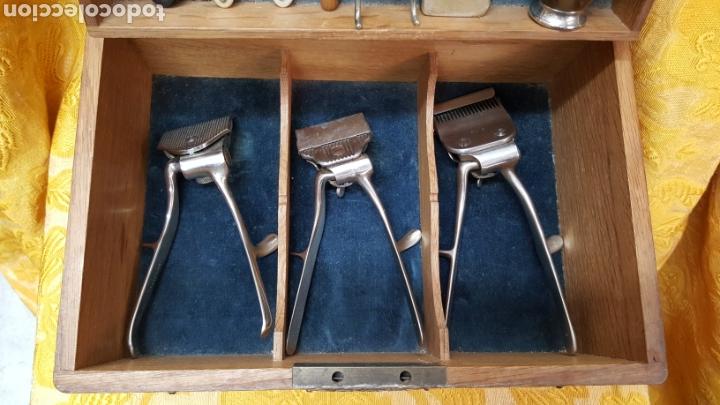 Antig&uuml;edades: CAJA ANTIGUA DE BARBERO - Foto 2