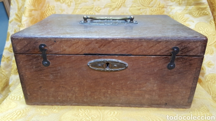 Antig&uuml;edades: CAJA ANTIGUA DE BARBERO - Foto 19