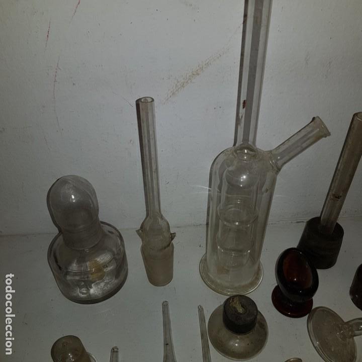 Antig&uuml;edades: Lote probetas, pipetas, variado - Foto 5