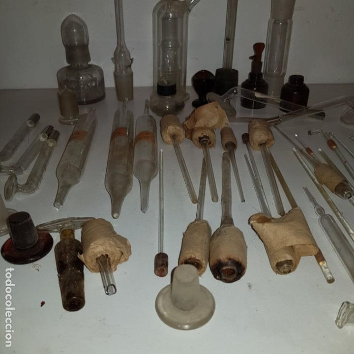 Antig&uuml;edades: Lote probetas, pipetas, variado - Foto 7