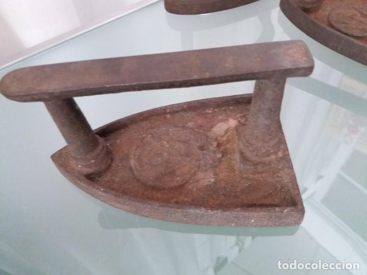 Antig&uuml;edades: Plancha de hierro DW - Foto 3