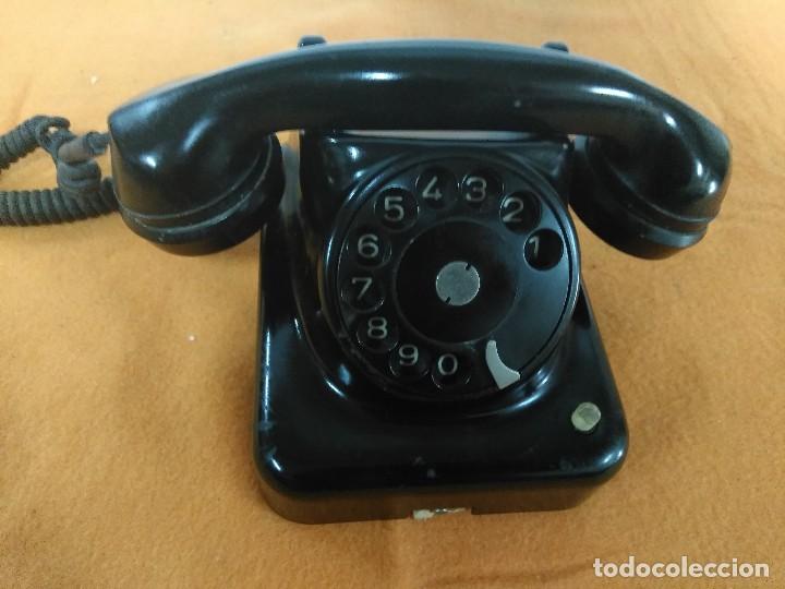 Tel&eacute;fonos: Tel&eacute;fono de mesa alem&aacute;n antiguo de baquelita - Foto 3