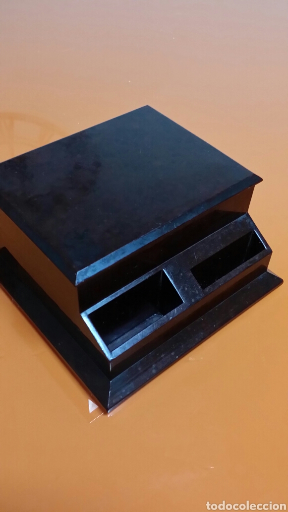 Antig&uuml;edades: Caja de baquelita para set de afeitado. - Foto 2