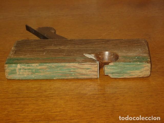 Antig&uuml;edades: CEPILLO DE CARPINTERO DE MADERA ANTIGUO. - Foto 6