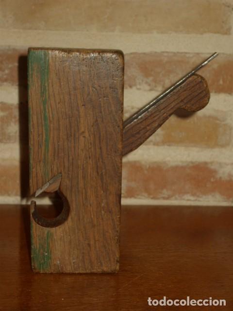 Antig&uuml;edades: CEPILLO DE CARPINTERO DE MADERA ANTIGUO. - Foto 7