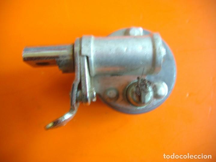 Antig&uuml;edades: SOPORTE PARA DINAMO BICICLETA - Foto 2