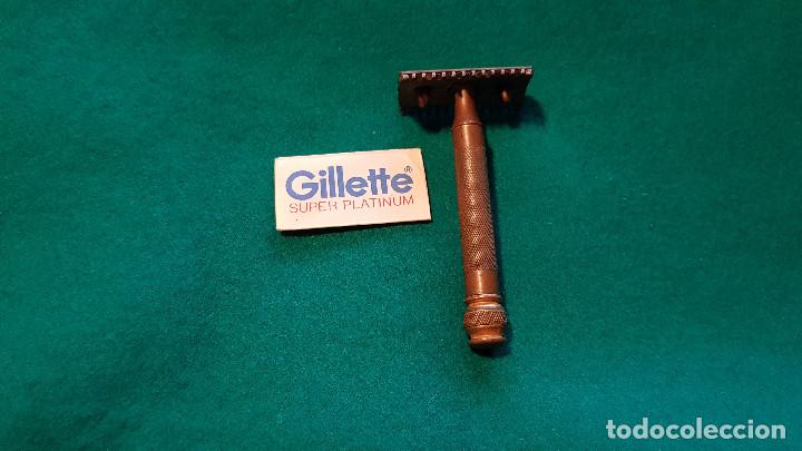 Antig&uuml;edades: MAQUINILLA GILLETTE BRONCE - Foto 1