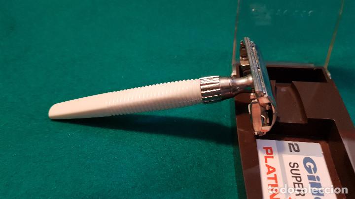 Antig&uuml;edades: MAQUINILLA GILLETTE SLIM-TWIST - Foto 4