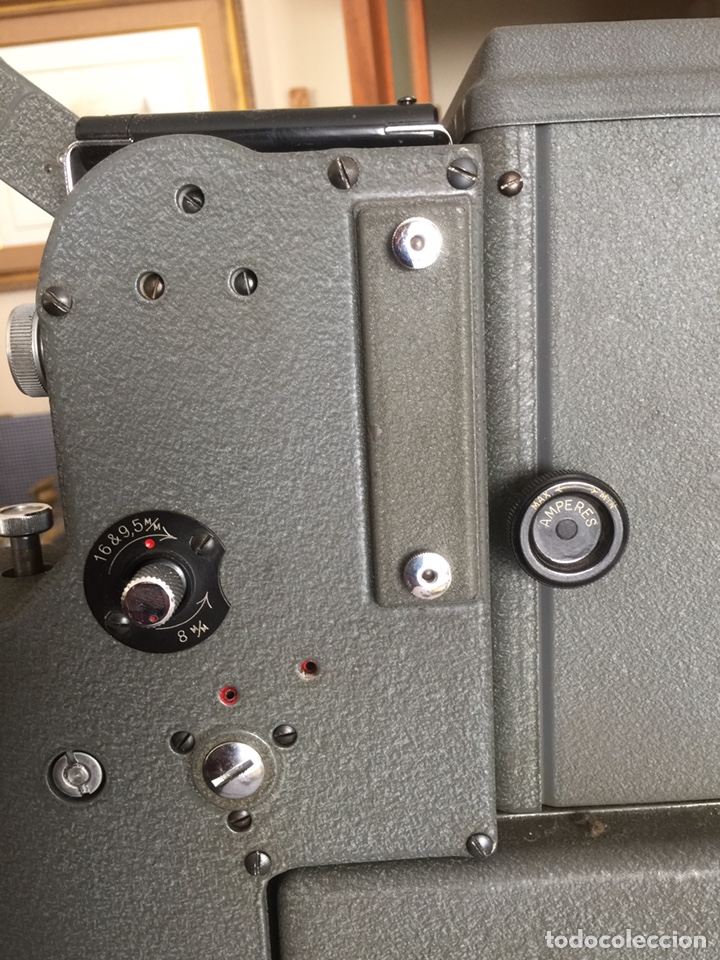 Antig&uuml;edades: Proyector cine 16mm, 9,5mm y 8mm sonoro - Foto 2