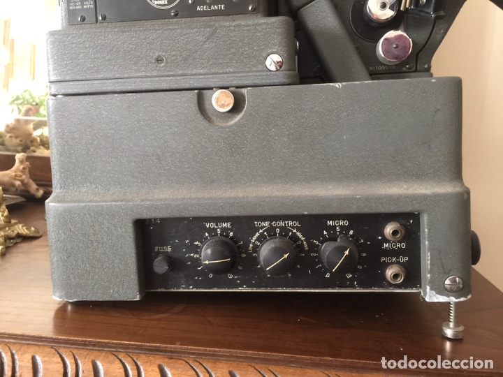 Antig&uuml;edades: Proyector cine 16mm, 9,5mm y 8mm sonoro - Foto 13