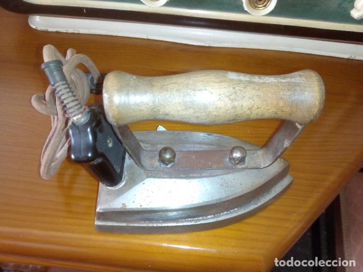 Antig&uuml;edades: Plancha electrica - Foto 4