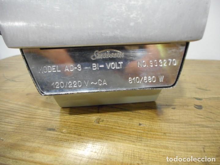 Antig&uuml;edades: Plancha Sunbeam Bi-Volt AD-3 - Foto 9