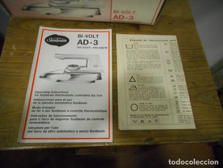 Antig&uuml;edades: Plancha Sunbeam Bi-Volt AD-3 - Foto 16