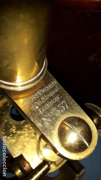 Antig&uuml;edades: MICROSCOPIO DE LATON ORIGINAL DE LA &Eacute;POCA - Foto 3