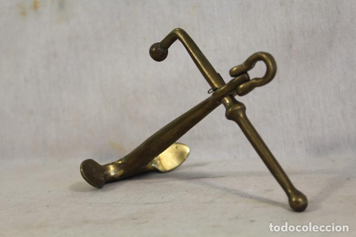 Antig&uuml;edades: ancla de bronce - Foto 2