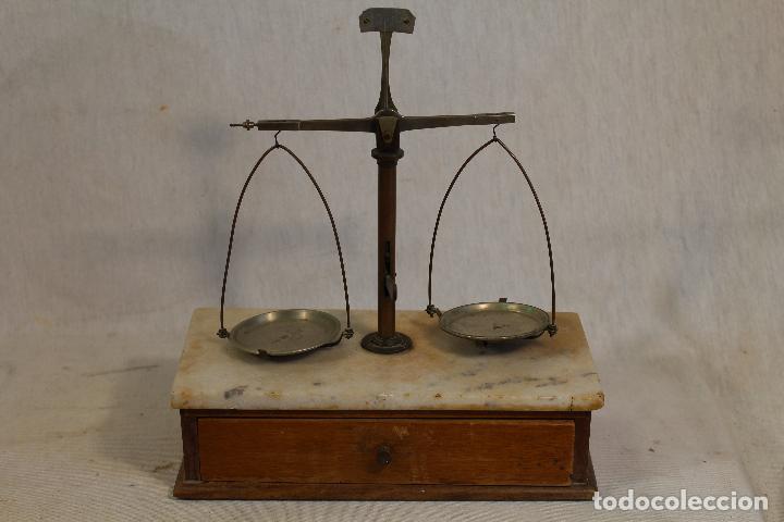 Antig&uuml;edades: BALANZA DE PRECISION GRANATARIO - Foto 6