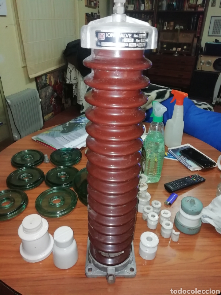 Antig&uuml;edades: Pararrayos autovalvula jicara AISLADOR - Foto 1