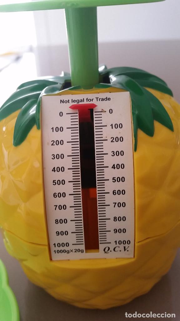 Antig&uuml;edades: B&aacute;scula de cocina Vintage con forma de pi&ntilde;a - Foto 4