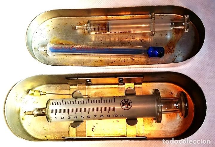 Antig&uuml;edades: Caja met&aacute;lica para inyectables - Foto 2