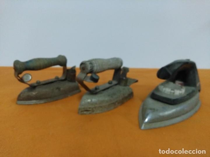 Antig&uuml;edades: ANTIGUAS PLANCHAS ELECTRICAS - Foto 2