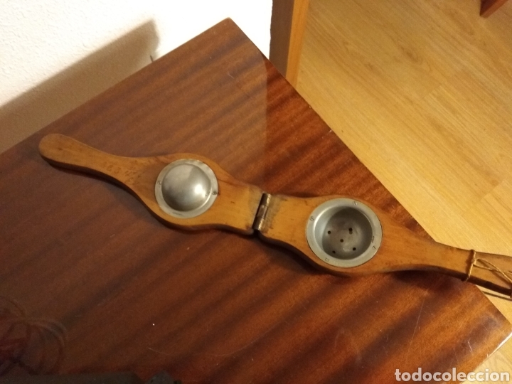 Antig&uuml;edades: Peculiar herramienta. Para prensar. 24 cms - Foto 2