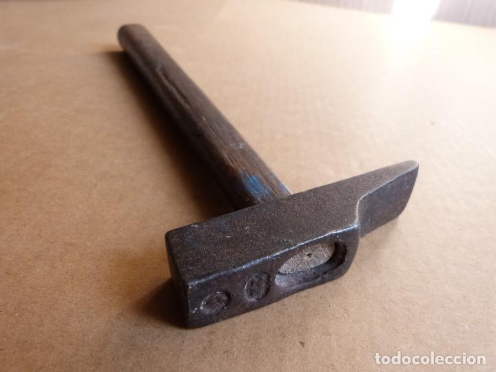 Antig&uuml;edades: Antiguo martillo de carpintero - Foto 3