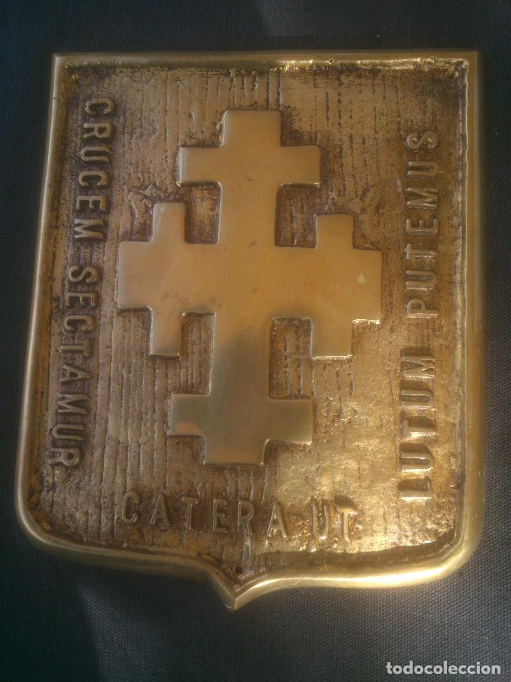 Antig&uuml;edades: ANTIGUO ESCUDO HER&Aacute;LDICO EN BRONCE MACIZO - Foto 1