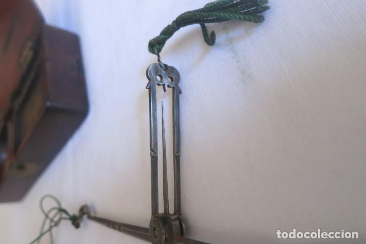 Antig&uuml;edades: Quilatero antiguo balanza - Foto 6