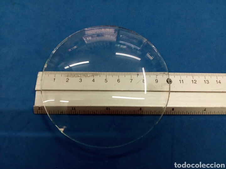 Antig&uuml;edades: Cristal abovedado de 10 cm de di&aacute;metro - Foto 1