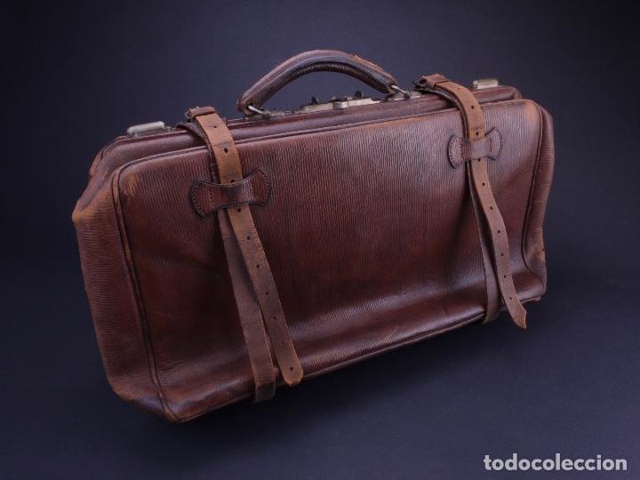 Antig&uuml;edades: BOLSO EQUIPAJE DE AFEITADO Y ASEO - Foto 4