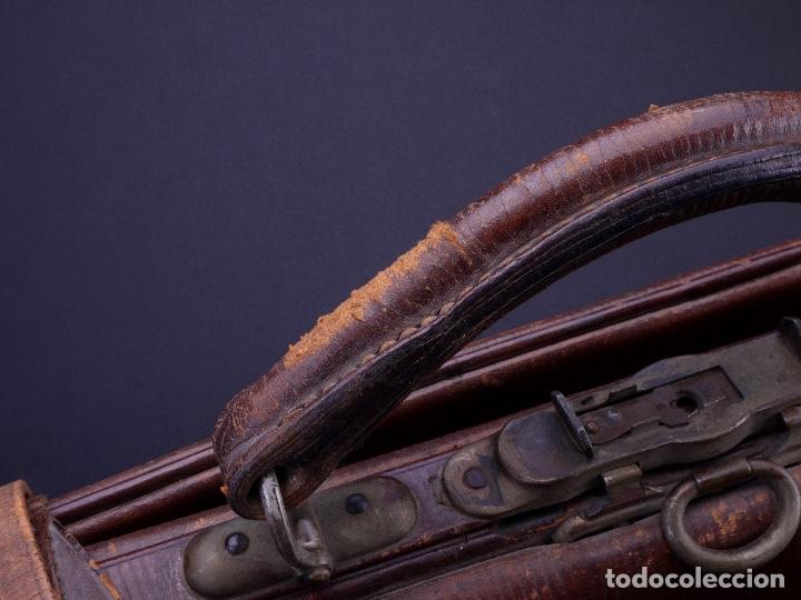 Antig&uuml;edades: BOLSO EQUIPAJE DE AFEITADO Y ASEO - Foto 5