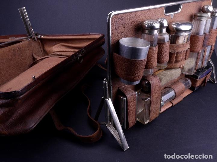 Antig&uuml;edades: BOLSO EQUIPAJE DE AFEITADO Y ASEO - Foto 9