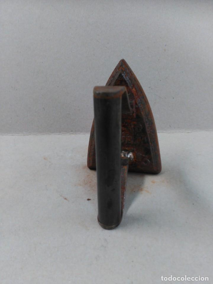 Antig&uuml;edades: PLANCHA DE HIERRO N3 - Foto 11