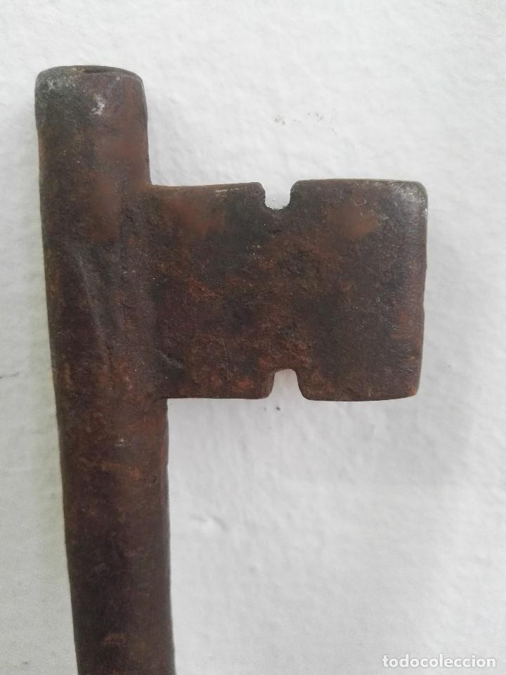 Antig&uuml;edades: Llave de hierro s.XVIII-XIX - Foto 4
