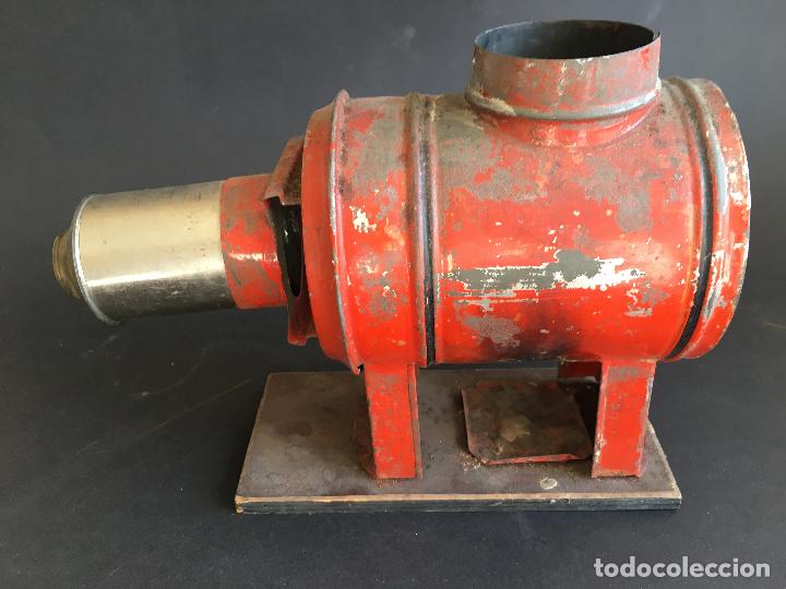 Antig&uuml;edades: ANTIGUA LINTERNA M&Aacute;GICA - Foto 3