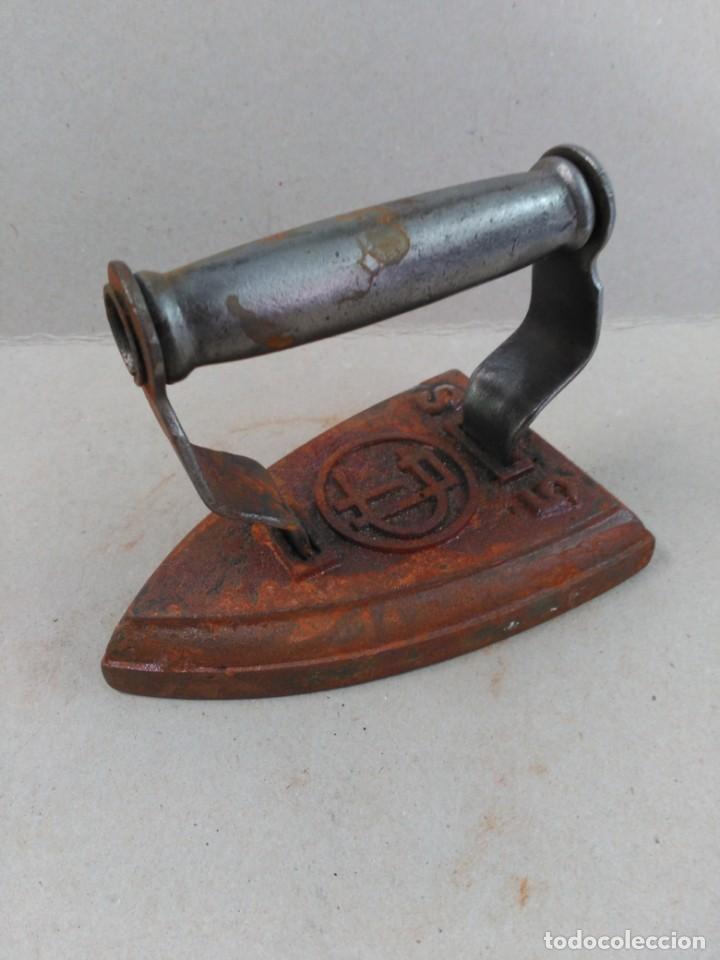 Antig&uuml;edades: PLANCHA DE HIERRO NUMERO 5 - Foto 11