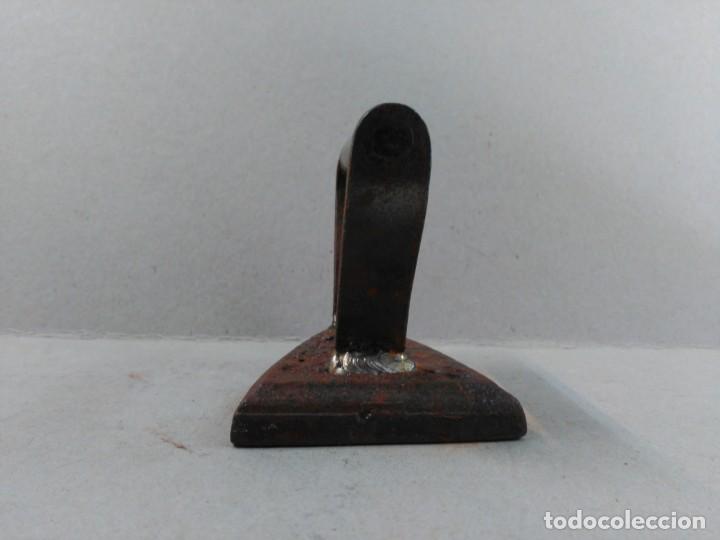 Antig&uuml;edades: PLANCHA DE HIERRO NUMERO 5 - Foto 15