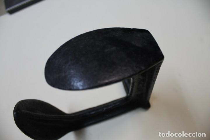 Antig&uuml;edades: PIE DE ZAPATERO YUNQUE HIERRO - Foto 5