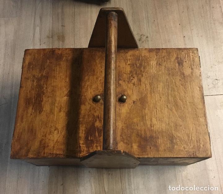 Antig&uuml;edades: Caja de herramientas - Foto 1