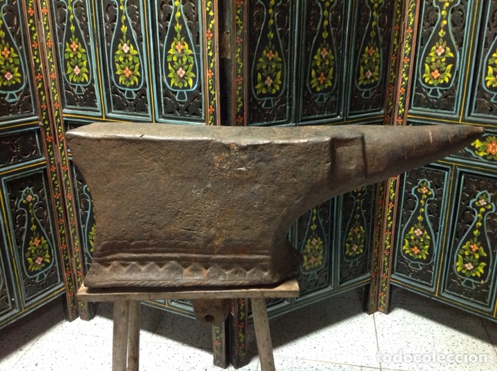Antiques: Antiguo Gran Yunque siglo XV/XVI pieza &uacute;nica