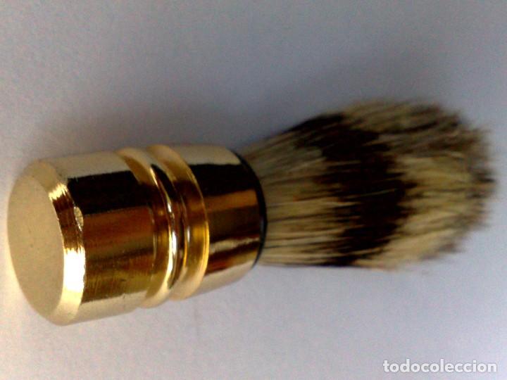 Antig&uuml;edades: BROCHA PARA EL AFEITADO CON BASE METALICA,SIN USAR - Foto 4