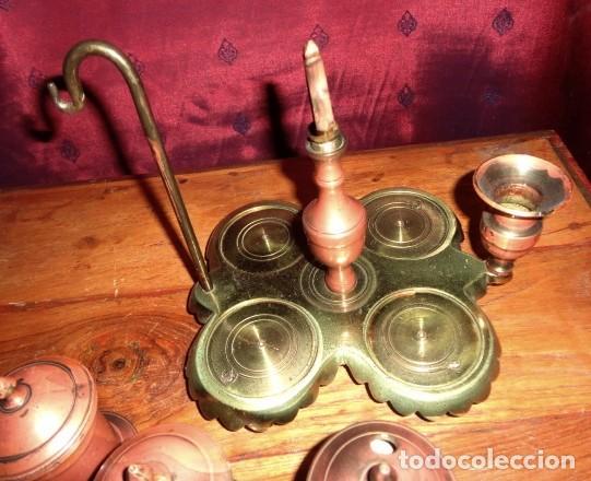 Antig&uuml;edades: Escribania de bronce con palmatoria y campanilla - Foto 7