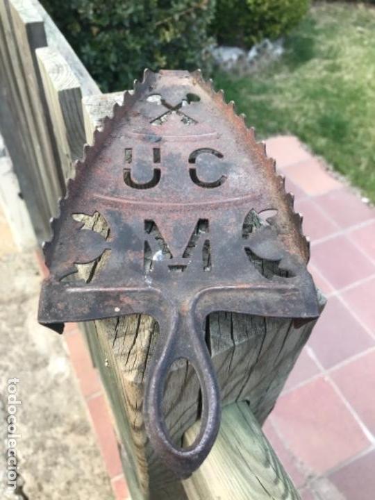 Antig&uuml;edades: Soporte plancha, hierro, Mondragon - Foto 2