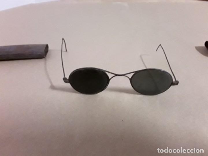 Antig&uuml;edades: Gafas antiguas. - Foto 1