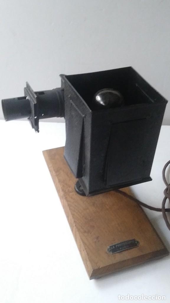 Antig&uuml;edades: antiguo proyector falta tapa - Foto 2