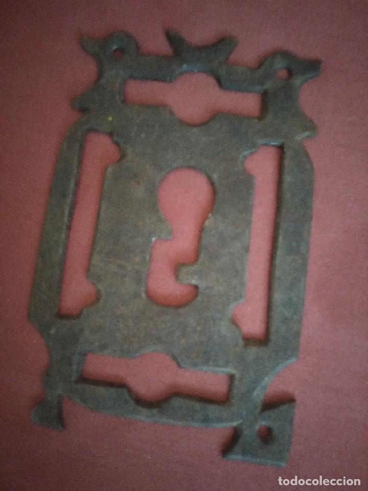Antig&uuml;edades: BOCALLAVE DE FORJA SIGLO XIX - Foto 3